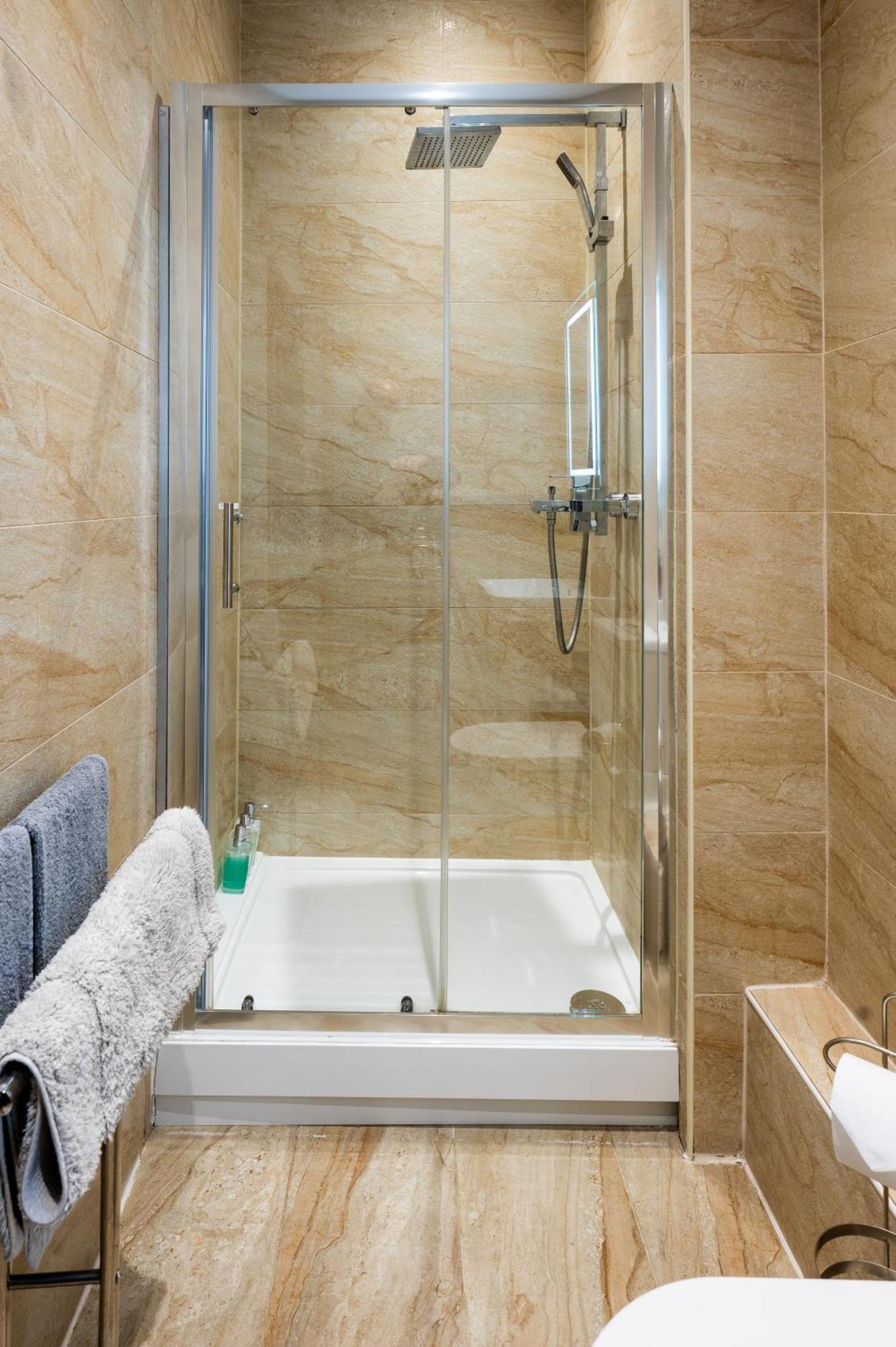 Reef9 - Modern Central Flat, 5 Mins From Beach, Centre And Bournemouth International Centre Exteriör bild